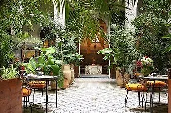 פס Riad Al Bartal